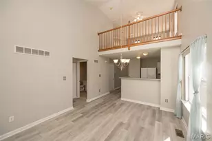 6827 Eagles Landing Ct, Pacific, MO 63069 - Photo 11