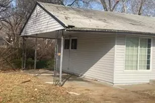 95 Florissant Park Dr, Florissant, MO 63031 - Photo 3