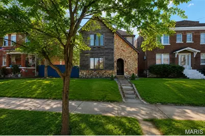612 Bates Street, Saint Louis, MO 63111 - Photo 1
