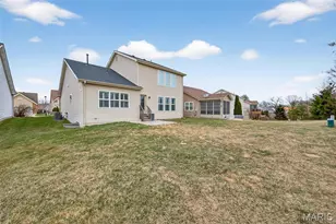 968 Ridgepointe Pl Cir, Lake Saint Louis, MO 63367 - Photo 35