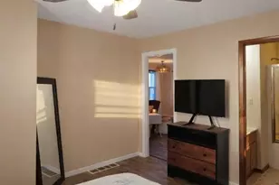 152 S Lake Dr, Leslie, MO 63056 - Photo 15