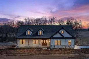 108 Harvest Glen Ct, Old Monroe, MO 63369 - Photo 3