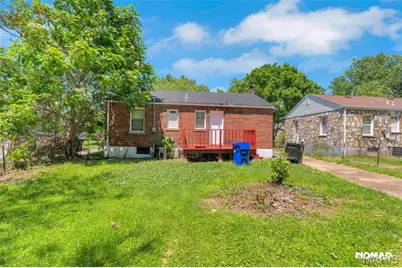 8246 Montreal Drive, Saint Louis, MO 63132 - Photo 11