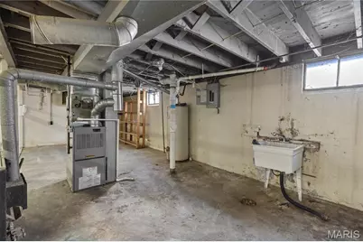 9201 Guthrie Avenue, Woodson Terrace, MO 63134 - Photo 13