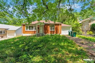 8135 Bloom Dr, Saint Louis, MO 63114 - Photo 3