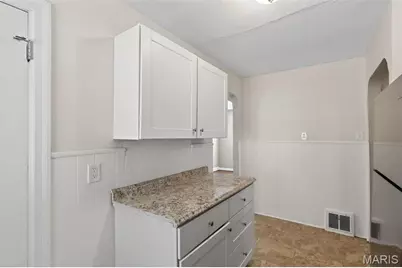 405 Estelle Avenue, Ferguson, MO 63135 - Photo 19