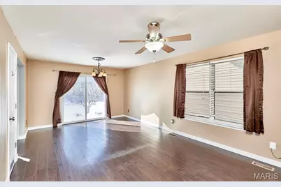 274 Tyndale Drive, O'Fallon, MO 63366 - Photo 5