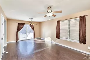 274 Tyndale Dr, O'Fallon, MO 63366 - Photo 5