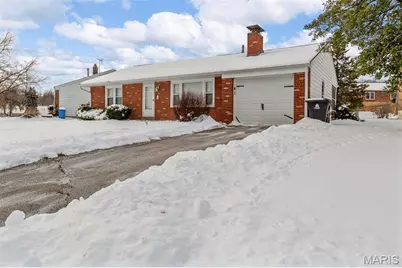 5 Santa Cruz Drive, Saint Louis, MO 63031 - Photo 1