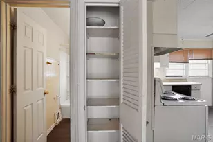 860 St Brendan Ln, Florissant, MO 63031 - Photo 25