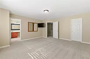 904 Kingston Terrace Ct, Saint Charles, MO 63301 - Photo 9