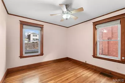 5031 Sutherland Avenue, Saint Louis, MO 63109 - Photo 19