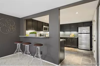 1010 Thoreau Court #310, Saint Louis, MO 63146 - Photo 9