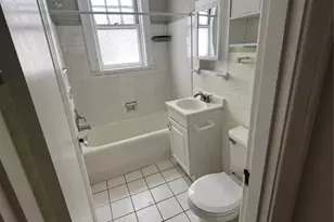 7080 Mitchell Ave, Richmond Heights, MO 63117 - Photo 7