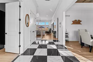 16929 Lake Meadow, Chesterfield, MO 63005 - Photo 3