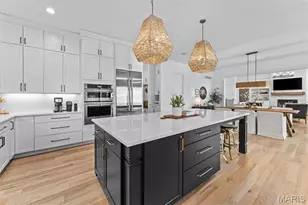 16929 Lake Meadow, Chesterfield, MO 63005 - Photo 11