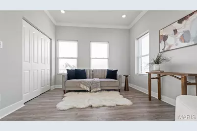 1239 Clara Avenue, Saint Louis, MO 63112 - Photo 9