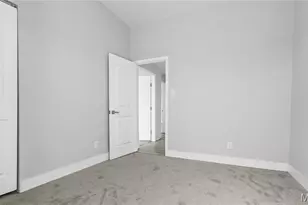 1239 Clara Ave, Saint Louis, MO 63112 - Photo 11