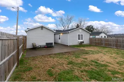 2112 Merriwether Street, Cape Girardeau, MO 63703 - Photo 7