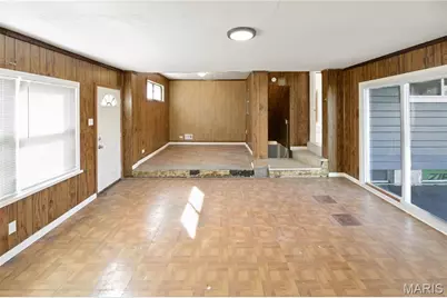 9950 Cambria Drive, Moline Acres, MO 63136 - Photo 15