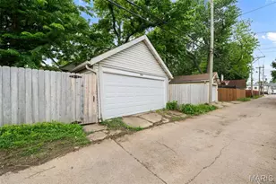 3927 Childress Ave, Saint Louis, MO 63109 - Photo 17