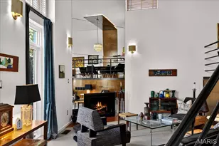 6 Benton Pl, Saint Louis, MO 63104 - Photo 13