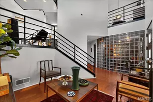 6 Benton Pl, Saint Louis, MO 63104 - Photo 9