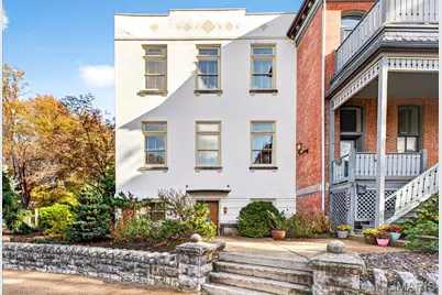 6 Benton Place, Saint Louis, MO 63104 - Photo 1