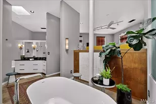 6 Benton Pl, Saint Louis, MO 63104 - Photo 31