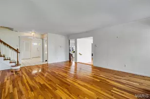 12205 Blackheath Ct, Saint Louis, MO 63141 - Photo 19