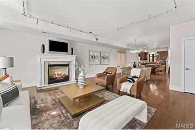 4445 Olive Street, Saint Louis, MO 63108 - Photo 9