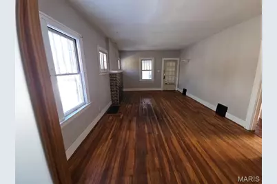 115 Lawrence Avenue, Saint Louis, MO 63135 - Photo 9