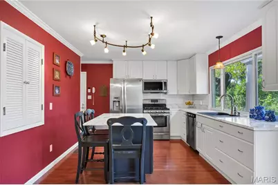 1009 Summer Tree Drive, Ballwin, MO 63011 - Photo 9