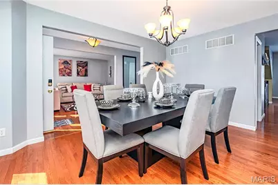 3851 Riverside Pointe Drive, Hazelwood, MO 63034 - Photo 7