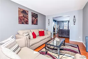 3851 Riverside Pointe Dr, Hazelwood, MO 63034 - Photo 9