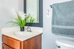 3851 Riverside Pointe Dr, Hazelwood, MO 63034 - Photo 21