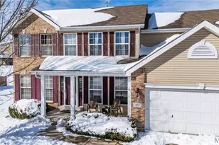 3851 Riverside Pointe Dr, Hazelwood, MO 63034 - Photo 3