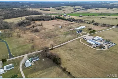 24110 Evanston Road, Lebanon, MO 65536 - Photo 57