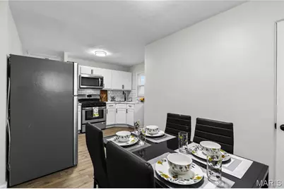 8417 Betty Lee Avenue, Saint Louis, MO 63114 - Photo 7