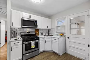 8417 Betty Lee Ave, Saint Louis, MO 63114 - Photo 9