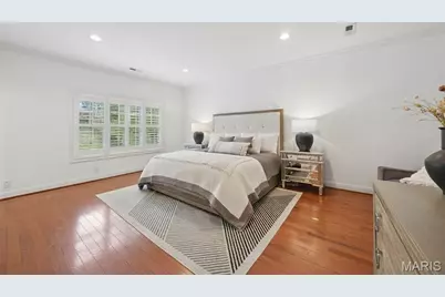 34 Burroughs Lane, Saint Louis, MO 63124 - Photo 27