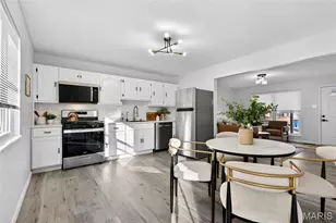 2837 Briarcote Ln, Maryland Heights, MO 63043 - Photo 11