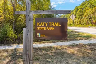 18 Oak Forest Dr, Saint Charles, MO 63303 - Photo 59