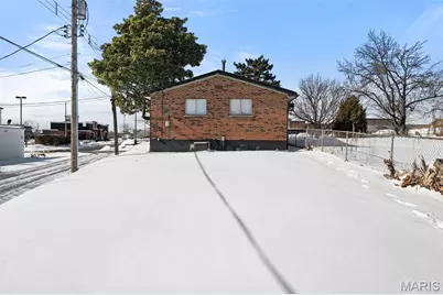 3566 Bamberger Avenue, Saint Louis, MO 63116 - Photo 21