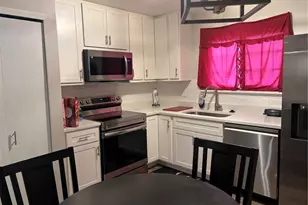 4205 Canal Dr, Hazelwood, MO 63034 - Photo 5