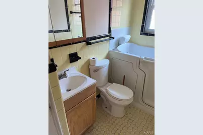 7034 Corbitt Avenue, Saint Louis, MO 63130 - Photo 13
