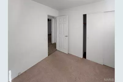 2325 Pheasant Drive, Saint Louis, MO 63031 - Photo 13