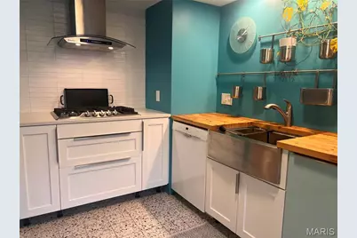 2038 Silent Spring Drive, Maryland Heights, MO 63043 - Photo 9