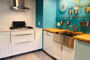 2038 Silent Spring Dr, Maryland Heights, MO 63043 - Photo 7