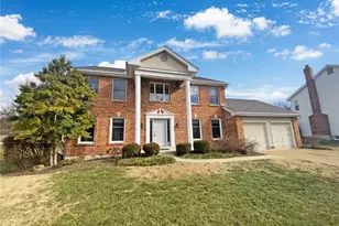 15751 Heathercroft Dr, Chesterfield, MO 63017 - Photo 7